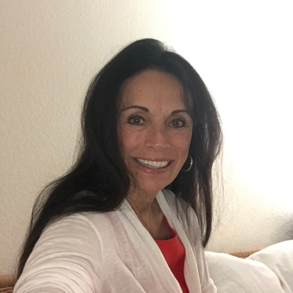 Meet your Posher, Doddi - Picture 2 of 2